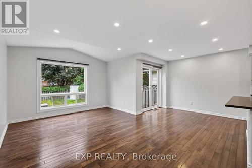 11 Boulder Way, Ottawa, ON 