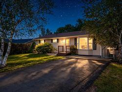 38 Ascot Way Lower Sackville, NS B4E 2J1