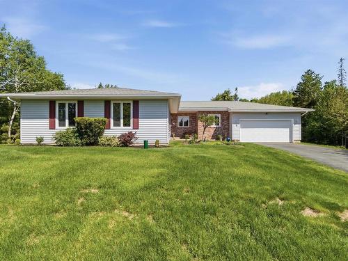 5 Juniper Way, Hubley, NS 