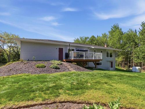 5 Juniper Way, Hubley, NS 