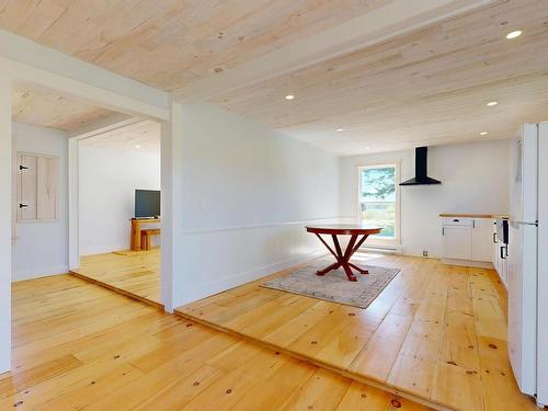 31 Shore View Drive, Beach Meadows, NS 