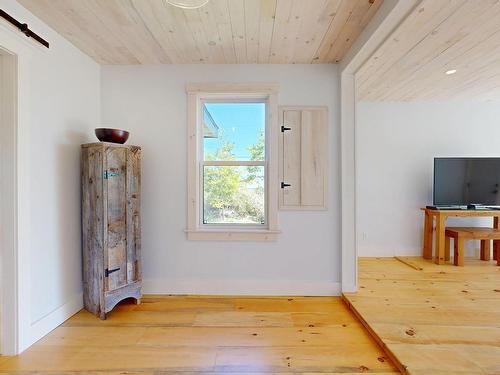 31 Shore View Drive, Beach Meadows, NS 