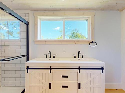 31 Shore View Drive, Beach Meadows, NS 
