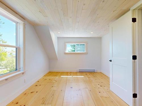 31 Shore View Drive, Beach Meadows, NS 