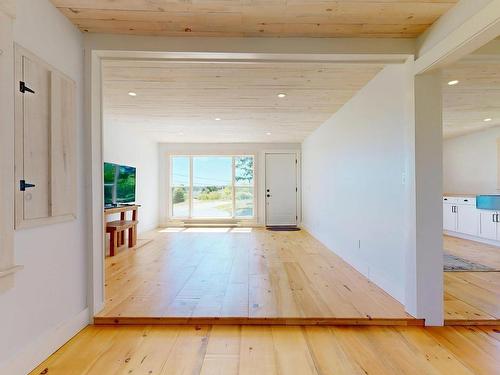 31 Shore View Drive, Beach Meadows, NS 