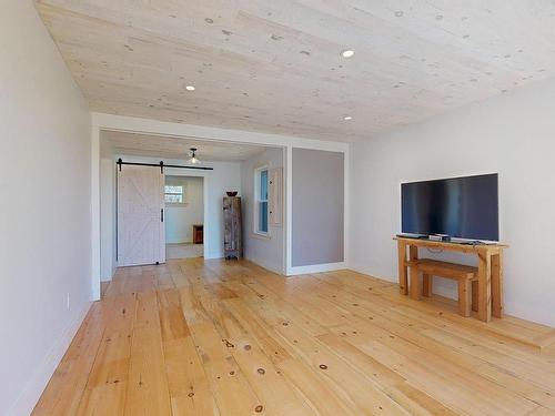 31 Shore View Drive, Beach Meadows, NS 