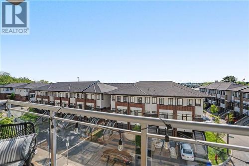 16 Markle Crescent Unit# 414, Ancaster, ON 