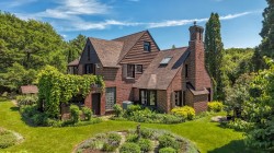 58 Rue Mountain  Granby, QC J2G 6S1