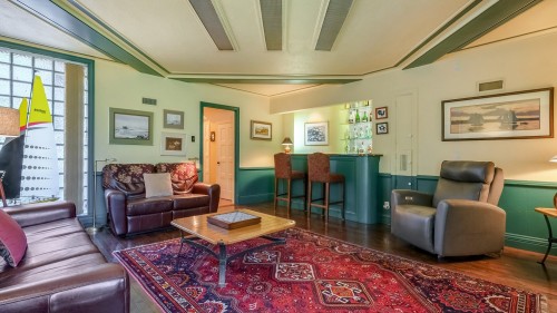 Salle familiale - 58 Rue Mountain, Granby, QC 