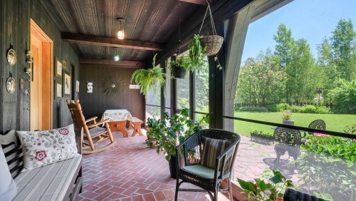 Véranda - 58 Rue Mountain, Granby, QC 