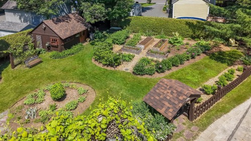 Jardin - 58 Rue Mountain, Granby, QC 