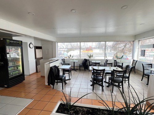 Salle à manger - 11985 Boul. Gouin O., Montréal (Pierrefonds-Roxboro), QC 