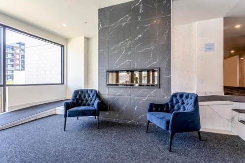 Mud Room - 607-1700 Rue Viola-Desmond, Montréal (Lasalle), QC 