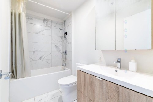 Bathroom - 607-1700 Rue Viola-Desmond, Montréal (Lasalle), QC 