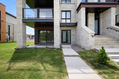 Patio - 336  - 338A Rue Angèle-Chartrand, Laval (Auteuil), QC 