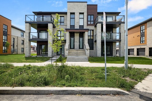 Front of Structure - 336  - 338A Rue Angèle-Chartrand, Laval (Auteuil), QC 