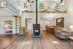 WOODSTOVE TO KEEP YOU WARM WITH HIGH CEILINGS - 