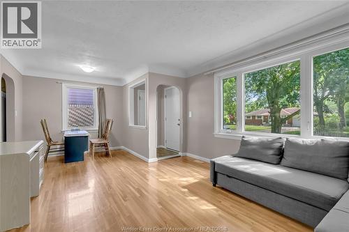 3331 Longfellow, Windsor, ON 
