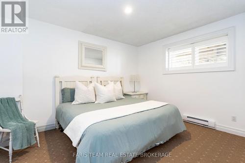 104 Silver Birch Drive, Tiny, ON 