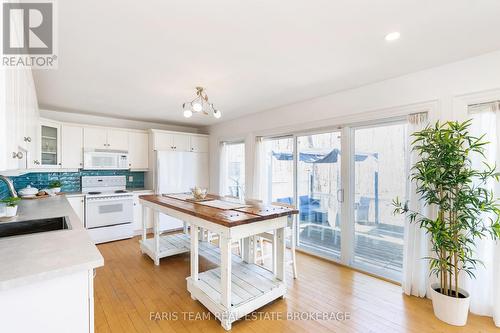 104 Silver Birch Drive, Tiny, ON 