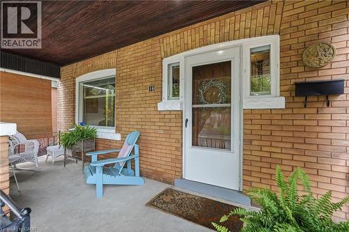 16 Connaught Avenue N, Hamilton, ON 