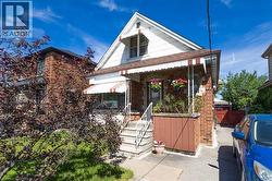 47 CROSTHWAITE Avenue S  Hamilton, ON L8K 2T9