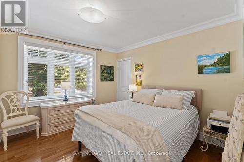 1522 Glenhill Crescent, Mississauga, ON 