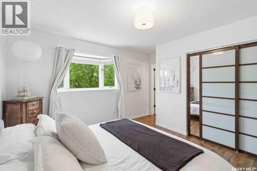 142 Neusch Crescent, Saskatoon, SK 