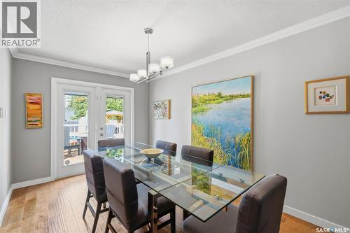 516 Lake Crescent, Saskatoon, SK 