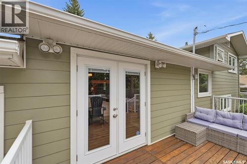 516 Lake Crescent, Saskatoon, SK 