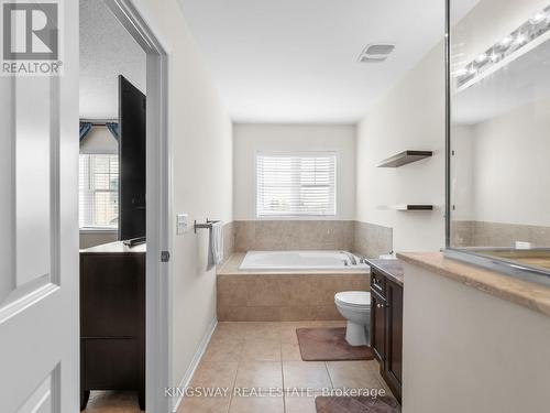 57 Harbourside Drive, Whitby, ON - Indoor Photo Showing Bathroom