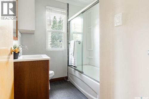 1426 12Th Street E, Saskatoon, SK 