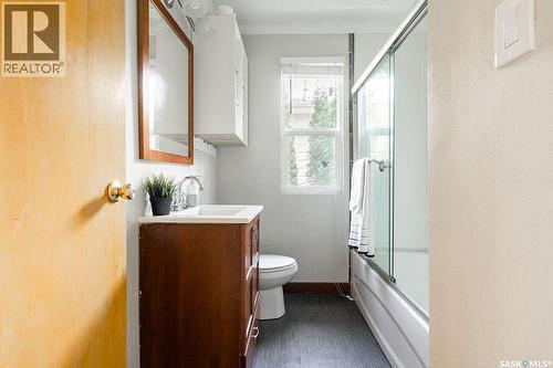 1426 12Th Street E, Saskatoon, SK 