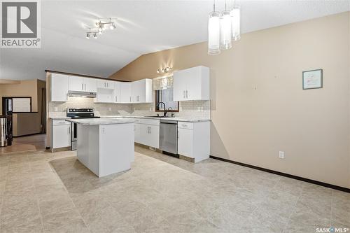 3676 Bishop Crescent E, Regina, SK 