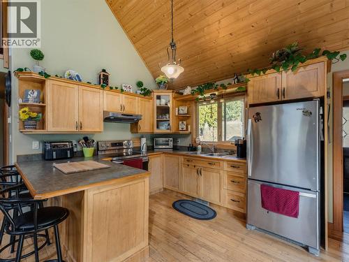955 Cedar Brae Road, Glade, BC - Indoor Photo Showing Kitchen With Double Sink