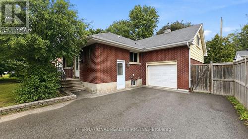 1213 Erindale Drive, Ottawa, ON 