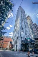 3302 - 1 YORKVILLE AVENUE Toronto, ON M4W 1L1