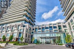 543 - 20 INN ON THE PARK DRIVE  Toronto, ON M3C 0P8