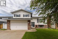 3808 GRACE CRESCENT Prince George, BC V2N 4N5