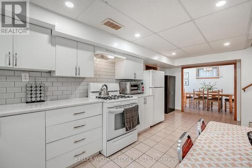 7 Oakland Drive, Hamilton, ON 