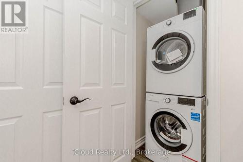 264 Etheridge Avenue, Milton, ON 