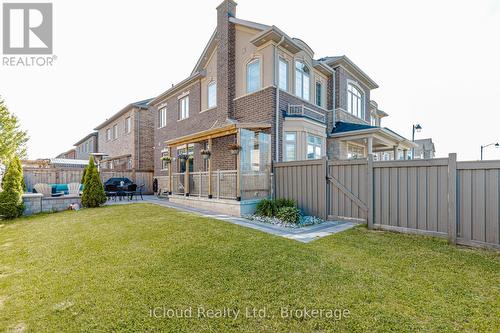 264 Etheridge Avenue, Milton, ON 