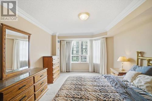 Primary Bedroom - 1118 - 25 Kingsbridge Garden Circle, Mississauga, ON 