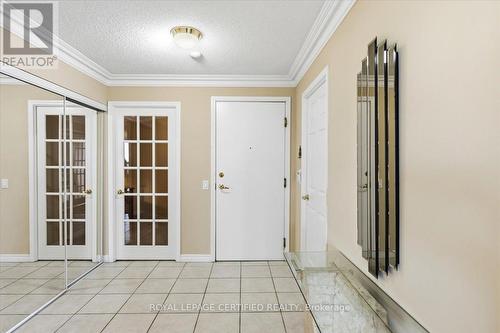 Front Foyer - 1118 - 25 Kingsbridge Garden Circle, Mississauga, ON 