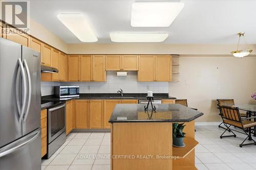 Kitchen - 1118 - 25 Kingsbridge Garden Circle, Mississauga, ON 