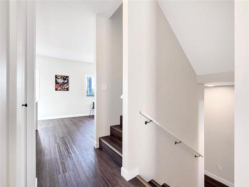 10 Woodridge Way, Brandon, MB 