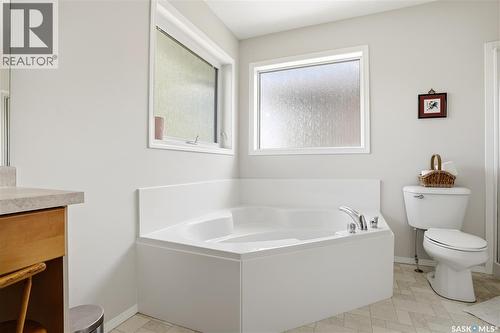 3610 Sandringham Road E, Regina, SK 