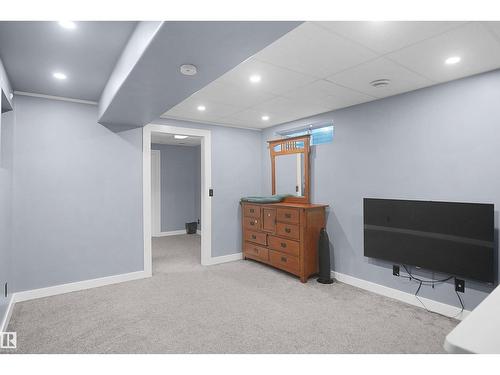 15536 70 St Nw, Edmonton, AB 