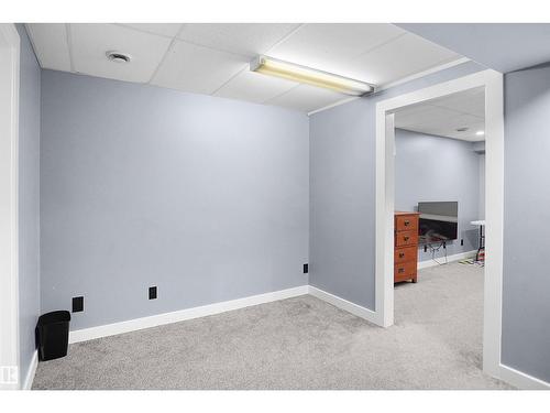 15536 70 St Nw, Edmonton, AB 