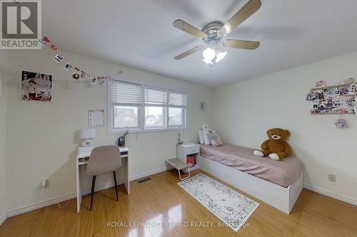 233 Benesfort Crescent, Kitchener, ON 